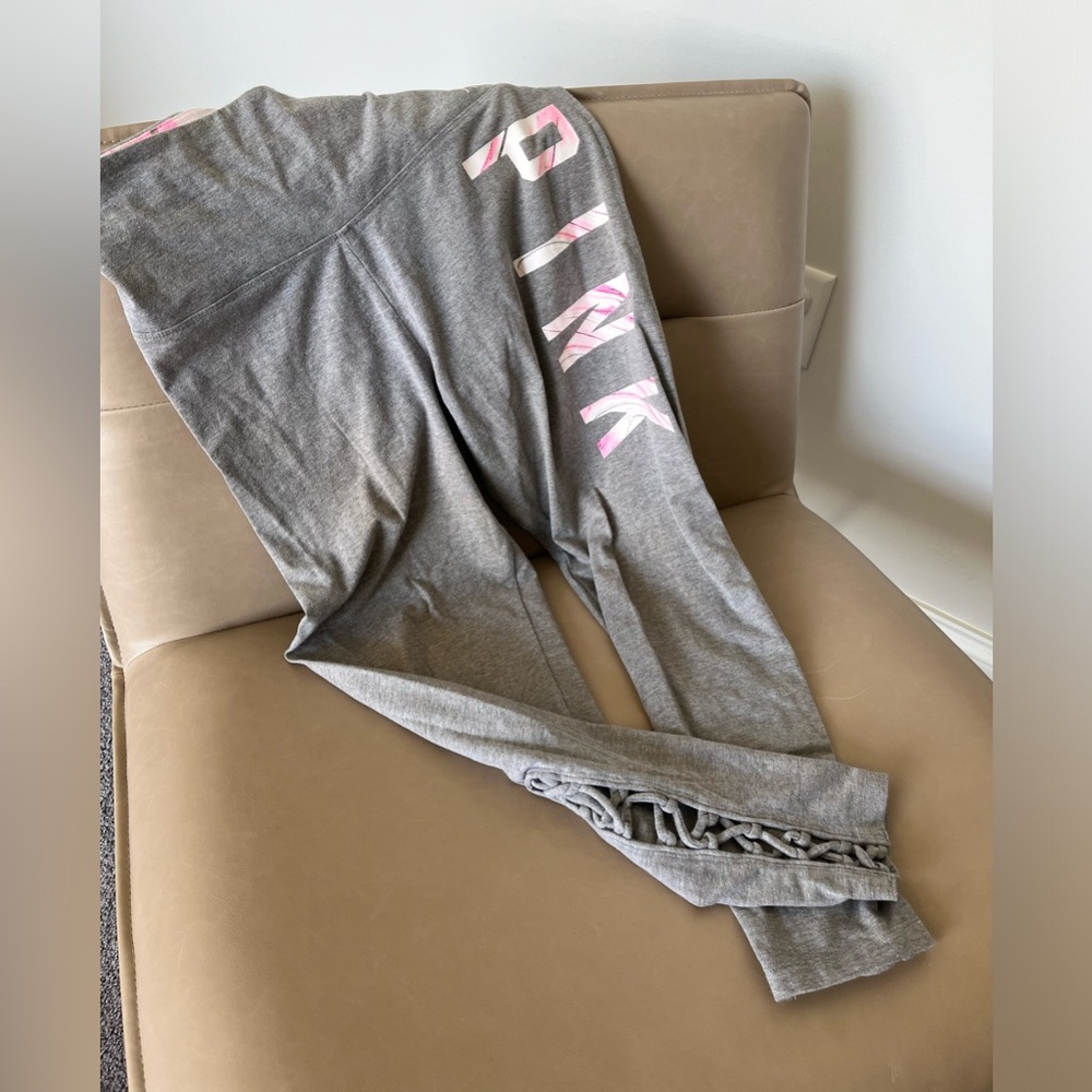 Victoria’s Secret leggings